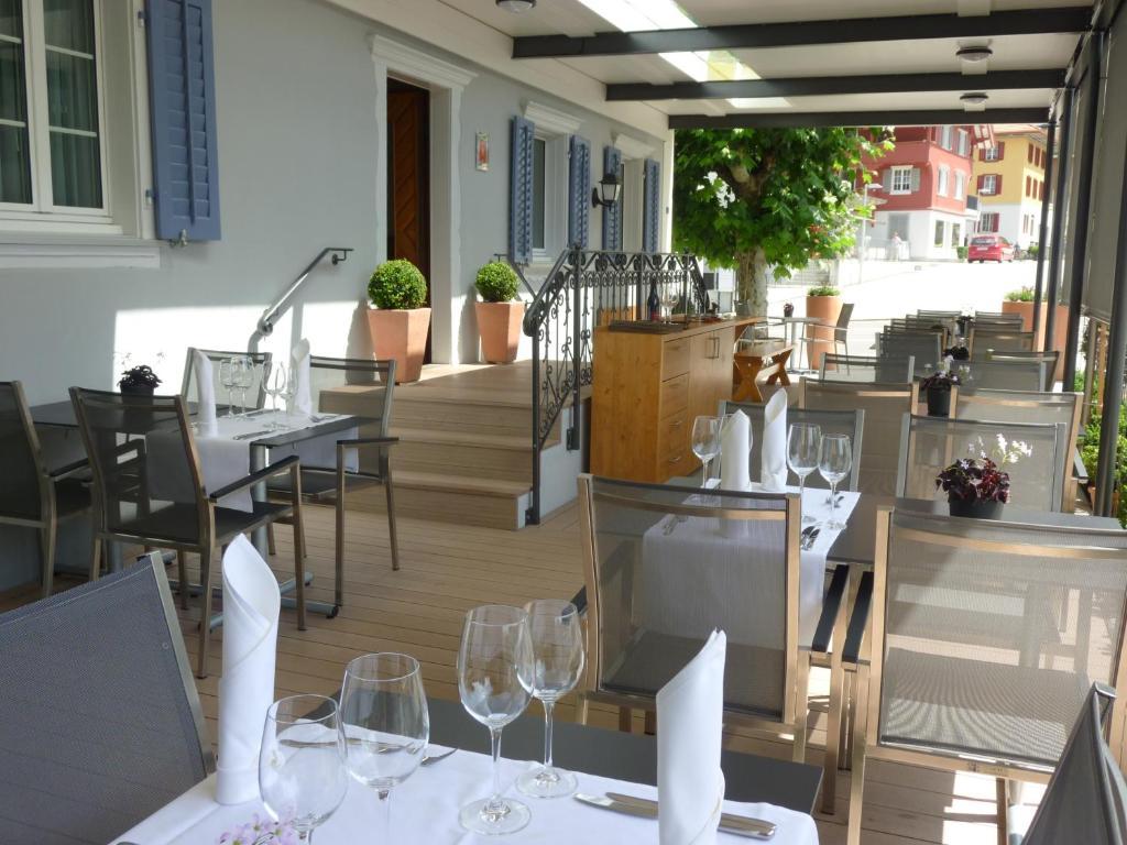 Gasthaus Engel Sachseln Ngoại thất bức ảnh
